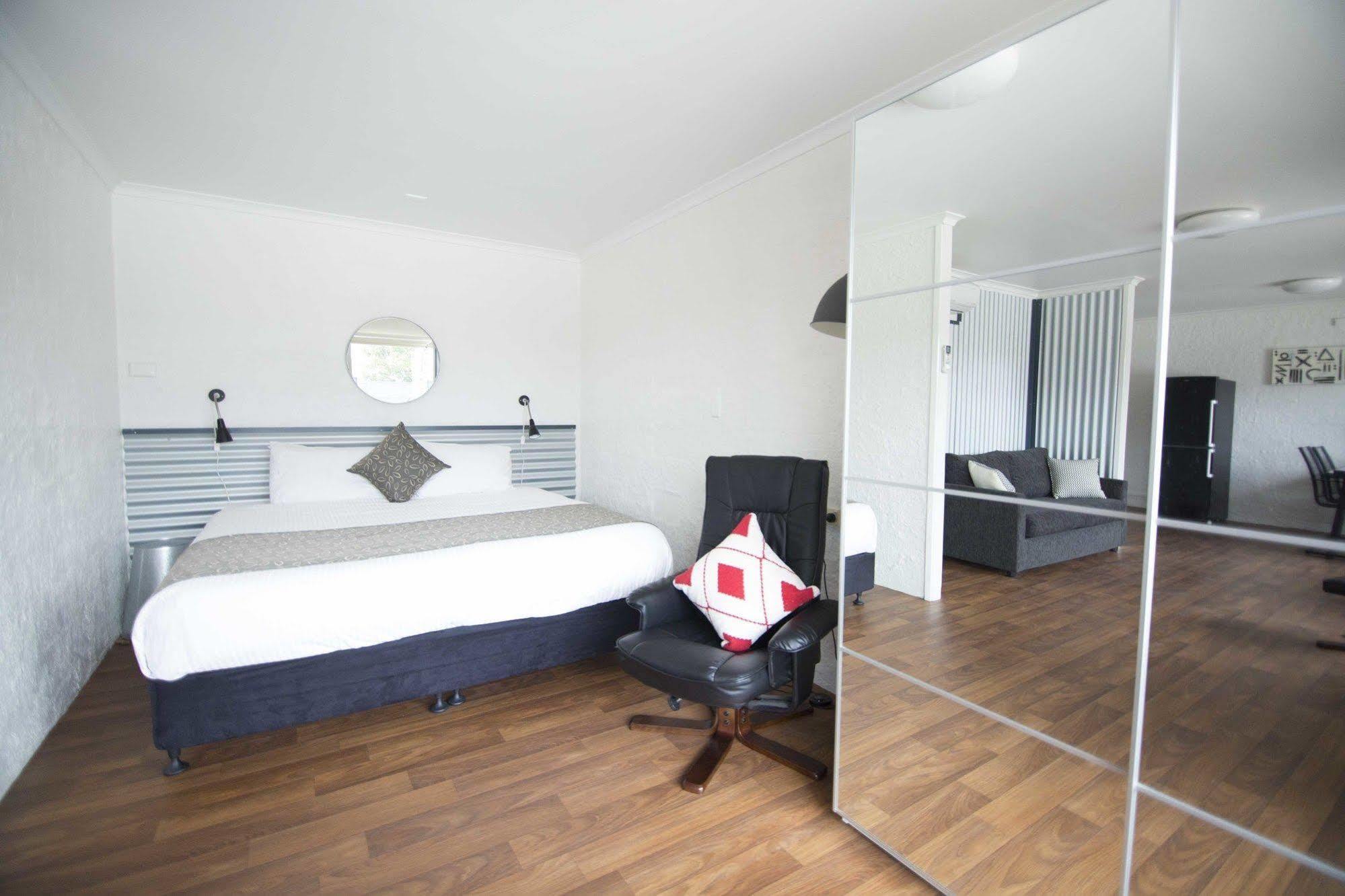 Siesta Central Apartments Sale Kültér fotó